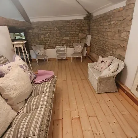 Country house Chateau Mano Maire-l'Evescault